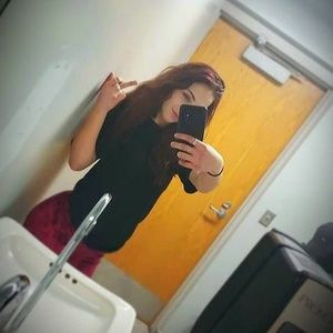 Meet your Posher, Keely